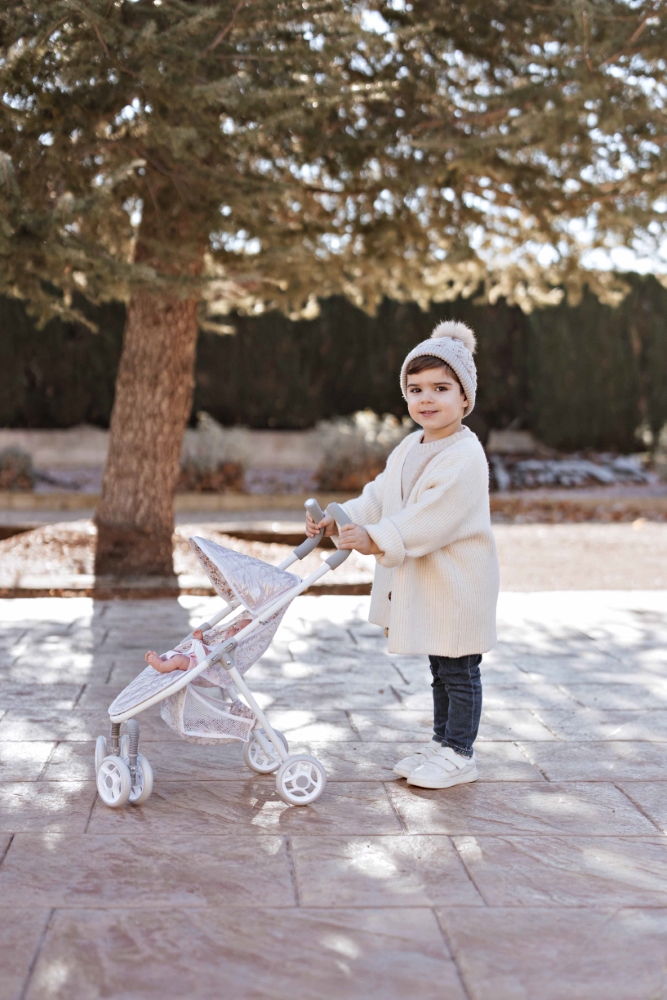 Arias lėlės kūdikio sportinis vežimėlis, blizgantis, 62 cm Arias lėlės kūdikio sportinis vežimėlis, blizgantis, 62 cm