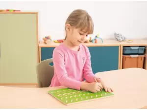 Rašybos motorikos sienelė RAŠTAI Rašybos motorikos sienelė RAŠTAI